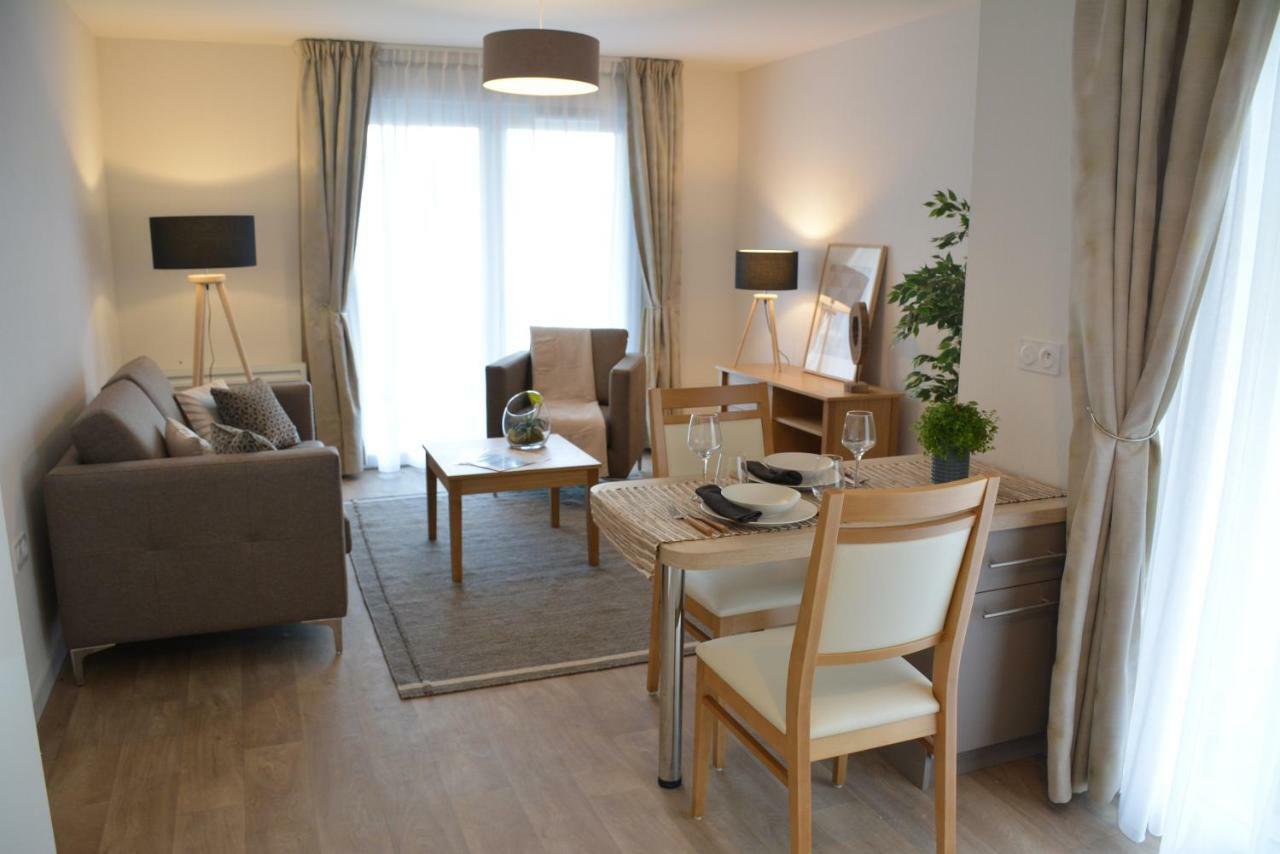 Domitys - Les Megalithes Roses Lejlighedshotel Perros-Guirec Eksteriør billede